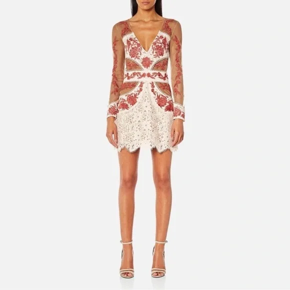 Women’s ‘Matador’ Tulle Dress in Melon by For Love & Lemons - Picture 3 of 16